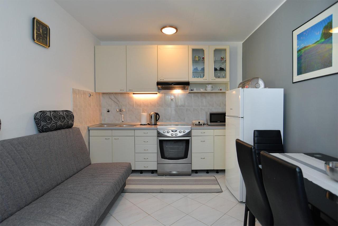 Apartment Mario 2060 Pula Zewnętrze zdjęcie